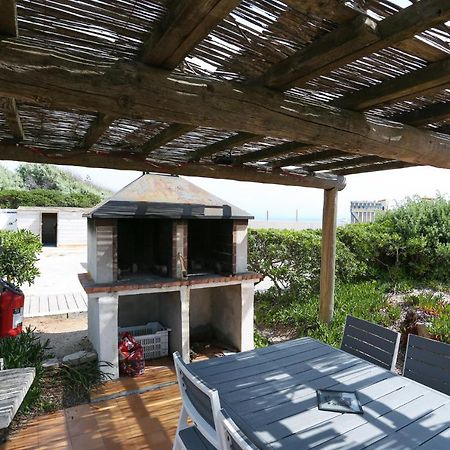 Appartements Acces Prive Plage De La Bergerie 耶尔 外观 照片