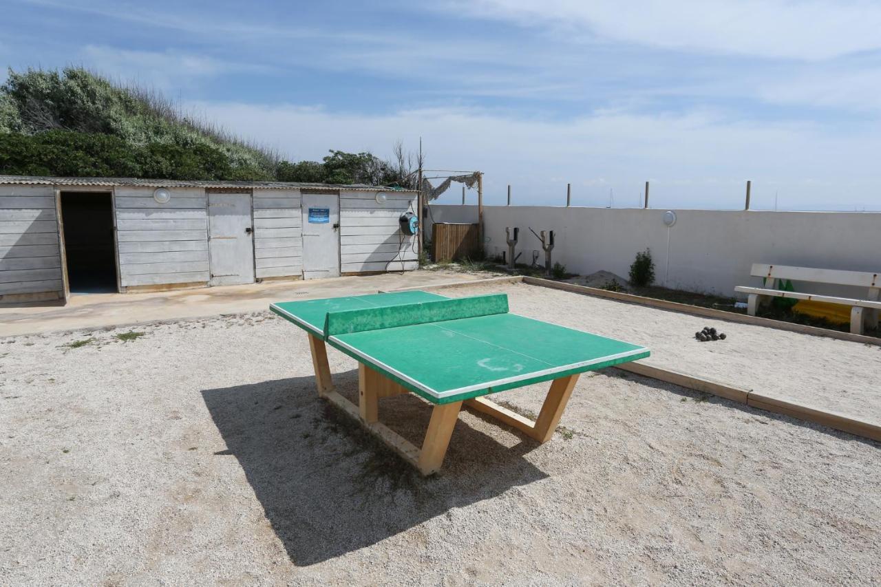 Appartements Acces Prive Plage De La Bergerie 耶尔 外观 照片